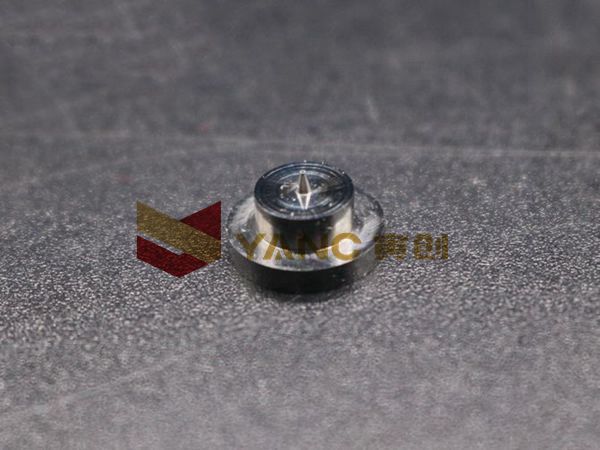 Precision micro dispensing nozzle